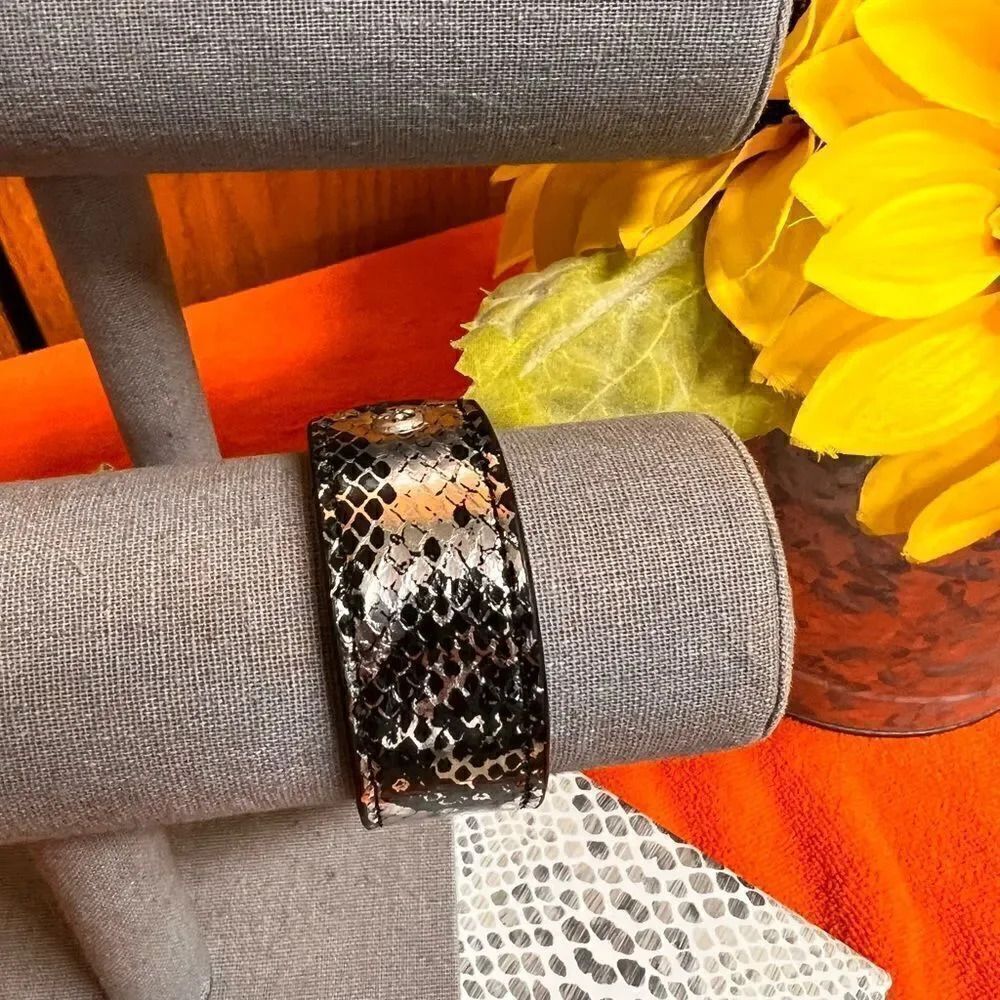 Patricia Nash Python Cuff Bracelet #PNBR - Picture 7 of 7